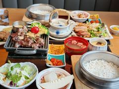 -味太助·银饭食堂(中华城店)