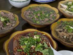 -小杨翘脚牛肉