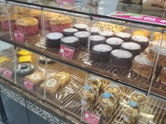 面包甜点陈列柜-味多美(上南路店)