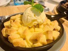 -港丽餐厅(高德置地店)