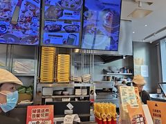 -乐凯撒披萨(汇港购物中心店)