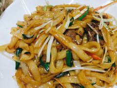 干炒牛河-明泉居茶点荟(车陂店)