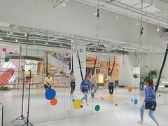 -Jumphai室内蹦极运动