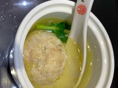 清炖蟹黄狮子头-九炉分座(个园店)