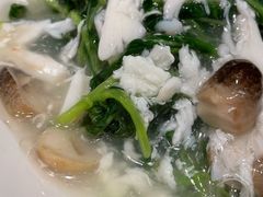 蟹肉扒时蔬-皇朝会.经典传统粤菜(外滩店)