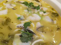 酸菜鱼-晋家门(弘阳广场店)