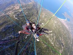 -费特希耶滑翔伞