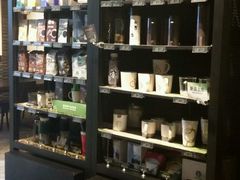 -星巴克臻选(南京金茂览秀城店)