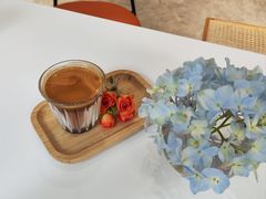 -Gigi Florist·Dk Coffee