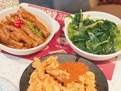 山城小酥肉-鸿姐老火锅·传统炒料(上海旗舰店)