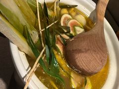 -一川二水•粤川醉(CP静安店)