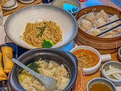 -馋三尺蟹粉小笼(人民广场店)