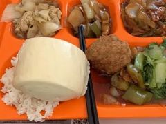 -北京博瑞祥星奥迪4S店(双井店)