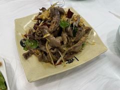 -聚福缘菜馆(隆昌路店)