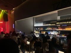 -TZ House音乐现场(来福士中心店)