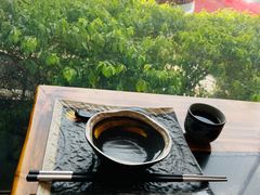 -老刘生态大鱼坊铁锅炖鱼(赛马场店)
