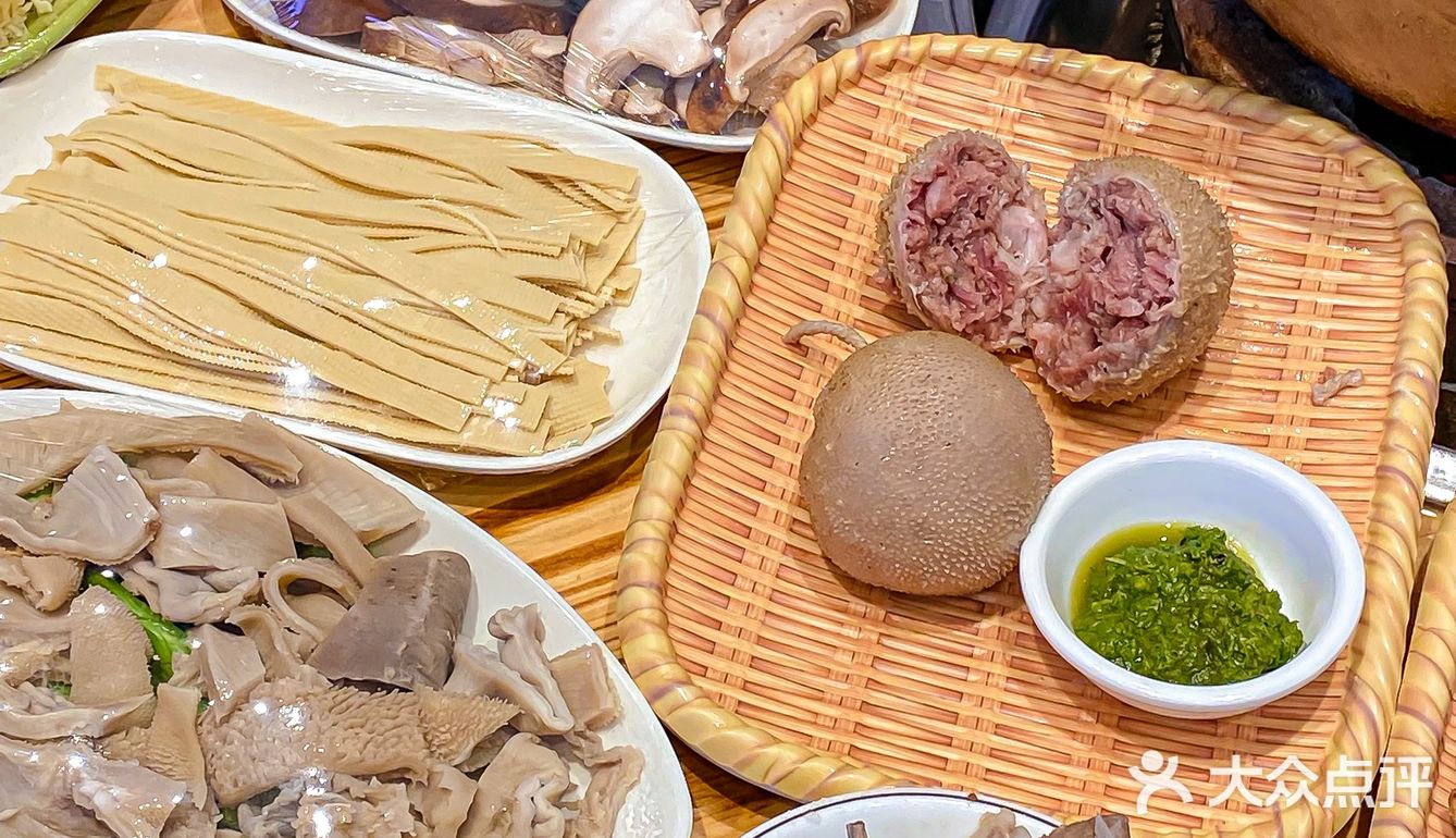 想告诉厦门的朋友，这家羊肉炉有多好吃！！