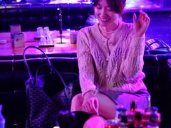 -喜鹊音乐酒馆(西街店)