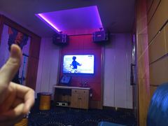 -蓝尊量贩(黄河路店)