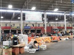 -曼阁市场水果批发市场