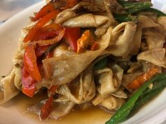 火腿炒农家豆腐皮-辣公子·千岛湖私房菜(滨江店)