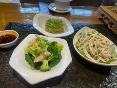 -小城粥道·海胆鲜虾粥(解放广场店)