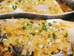 -阿瓦山寨·湘菜现炒·剁椒鱼头王(咸阳总店)