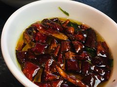 现炸辣椒油-铜来聚老北京涮肉(恒隆广场店)