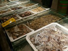 -马路边上·小海鲜烧烤(八一路店)