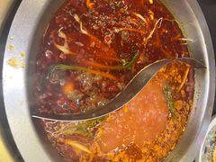 -沸炉重庆老火锅(军事博物馆店)