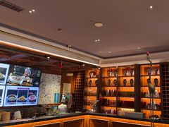 -八府香鸭·啫啫煲(华山路店)