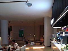 -涨巢·潮玩水疗局