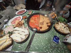 -五里关火锅(上海鑫耀·光环Live店)