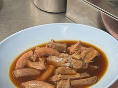 -Kha Mu Charoensang(Silom)