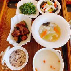 -大美母婴月子中心