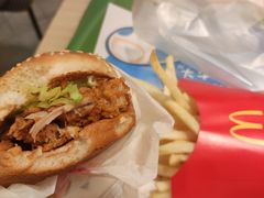 -麦当劳(洪山商场店)