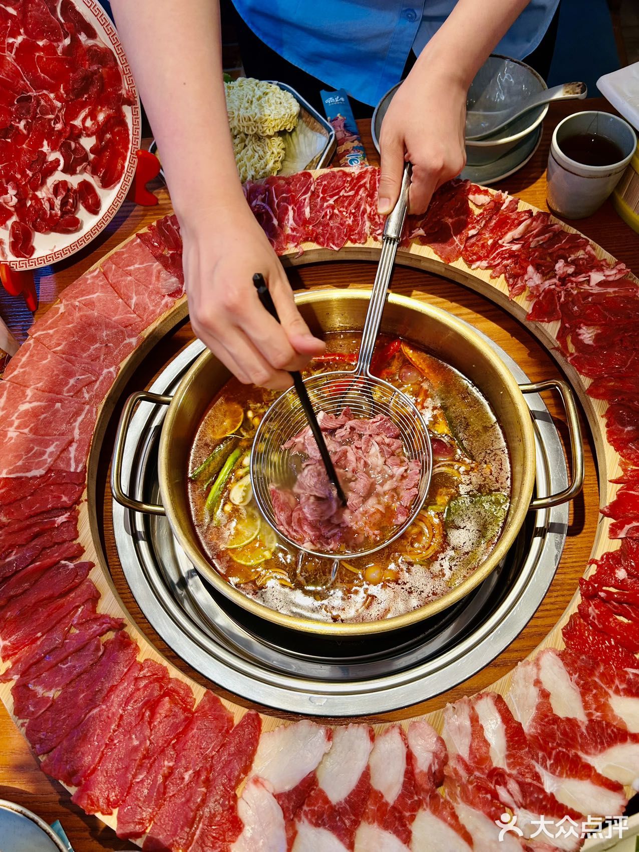 吃火锅，我永远选喃么牛！