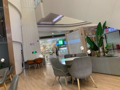 大堂-奈雪的茶(市百一店)