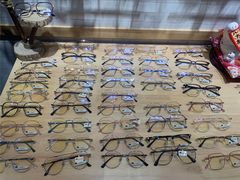 -圆又圆眼镜(五爱道店)