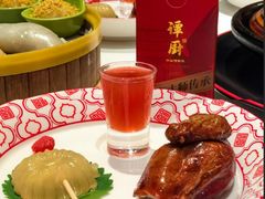 -谭厨中山传家菜.乳鸽.脆鲩鱼(华强北中航城店)