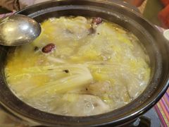 -香巴拉云南餐厅(华莱坞店)