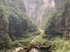 -龙水峡地缝景区