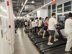 -乐刻运动健身(南山西丽366大街店)