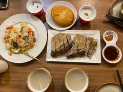 手抓羊肉-贯贯吉·清真餐厅(浙江中路店)