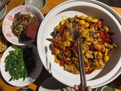 姜辣娃娃渔-印象鲵宴·张家界地标美食名片(溪布街店)