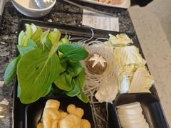 -一席地·本地鸡窝·杭帮鸡火锅(萧山银隆百货店)