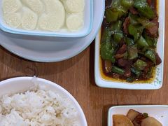 -老乡鸡(东方广场店)