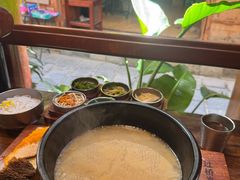 -银米·云南传统过桥米线(双廊黑金冠店)
