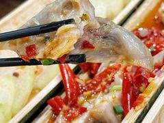 -胡须哥网红竹筒菜