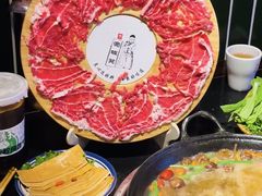 -宽板凳老灶火锅(台湾街店)